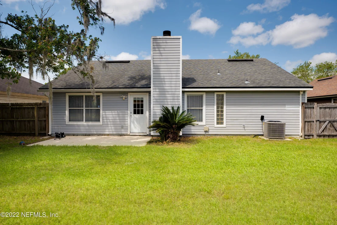 Photo of 387 WILLOW GREEN Drive