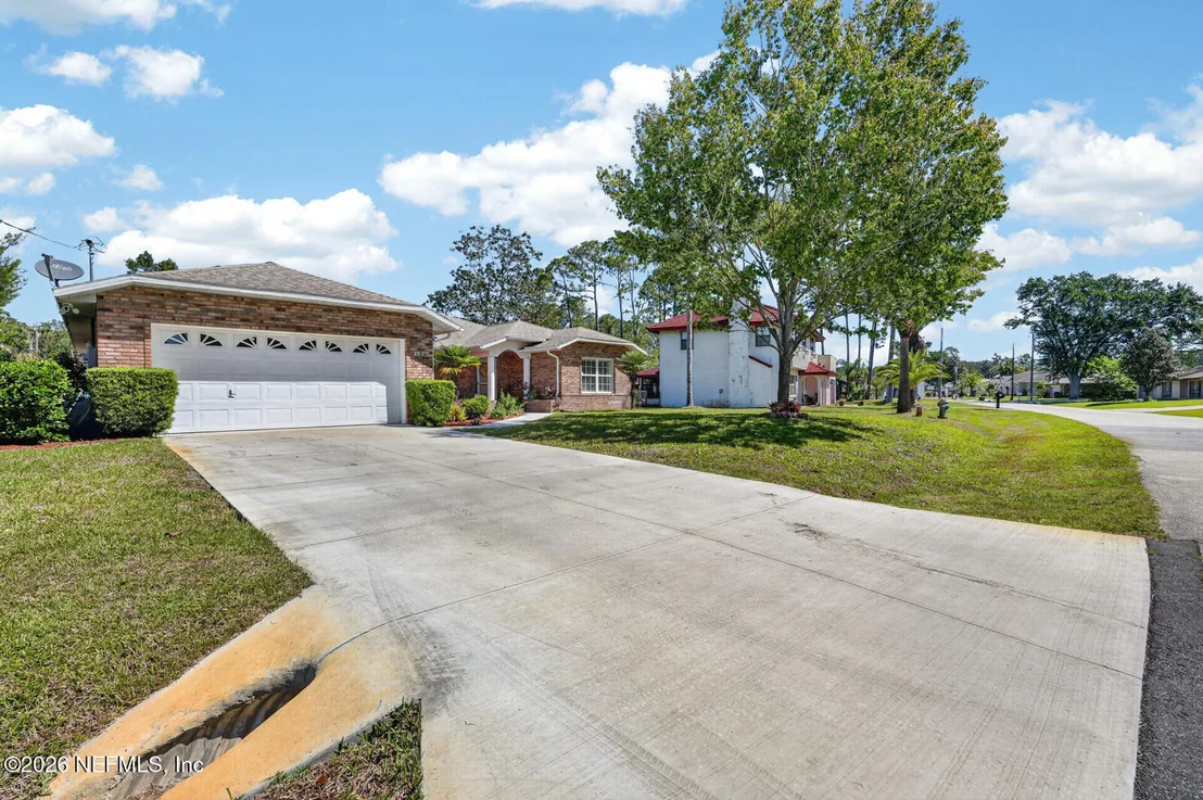 Photo of 153 WELLSTONE Drive