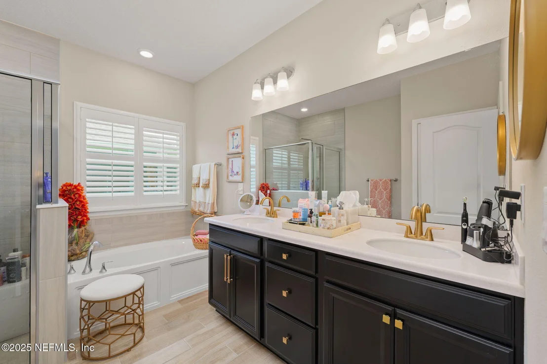 Photo of 124 TINTAMARRE Drive