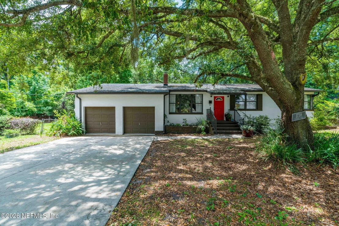 Photo of 1738 CLEMSON Road