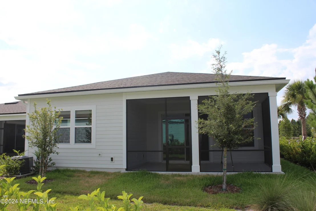 Photo of 112 HEDGEROW Street