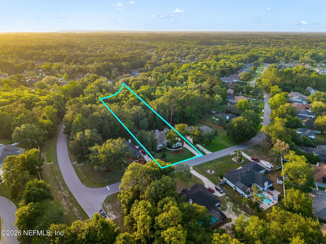 Photo of 1204 CREEK BEND Road