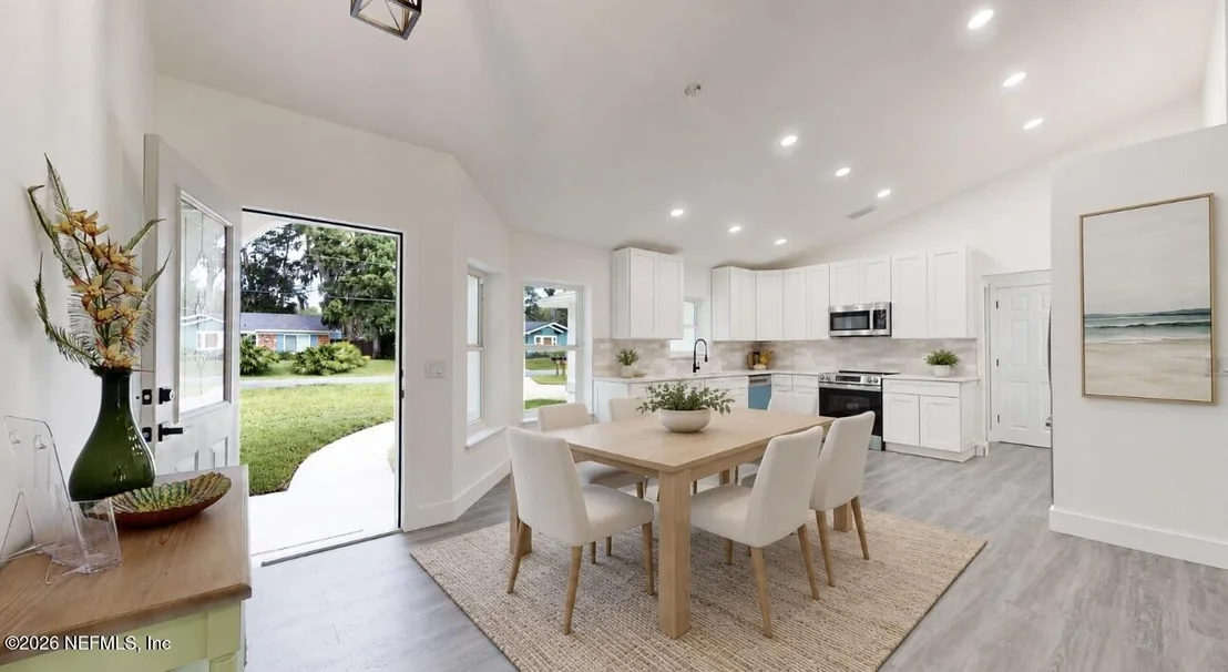 Photo of 119 DRAKE Road