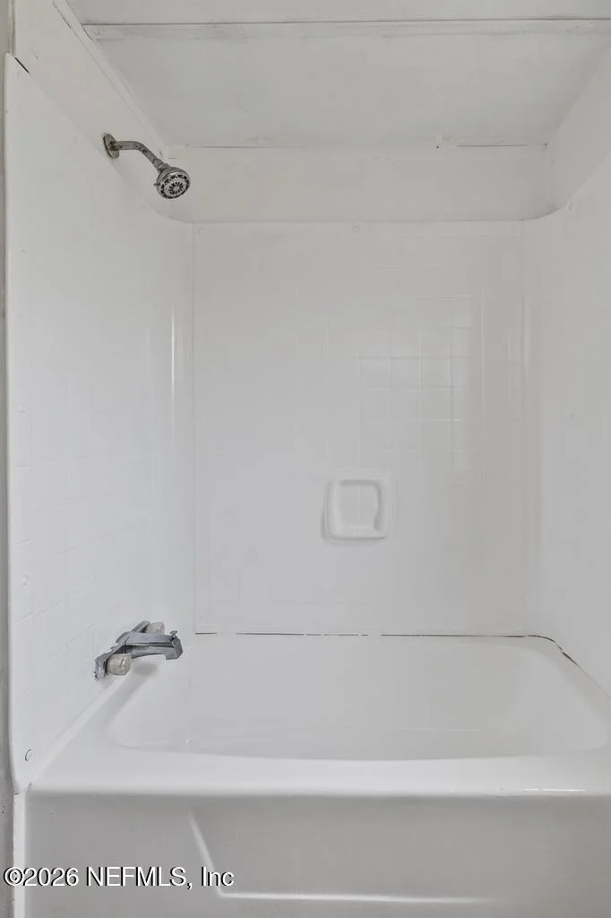 Photo of 204 MILTON Avenue