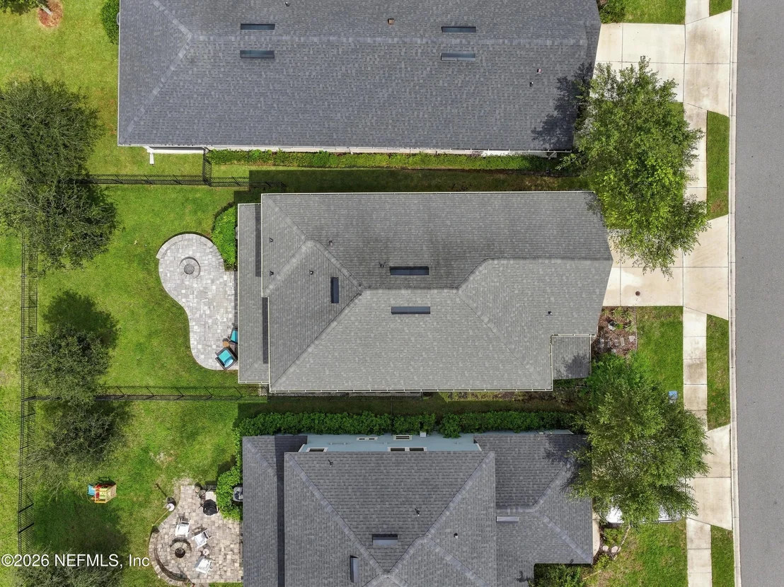 Photo of 324 FERNDALE Way