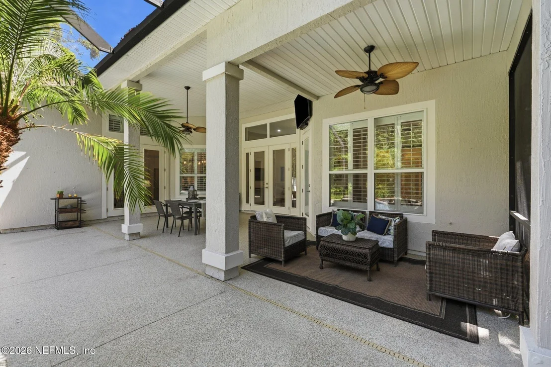 Photo of 215 PARKSIDE Drive