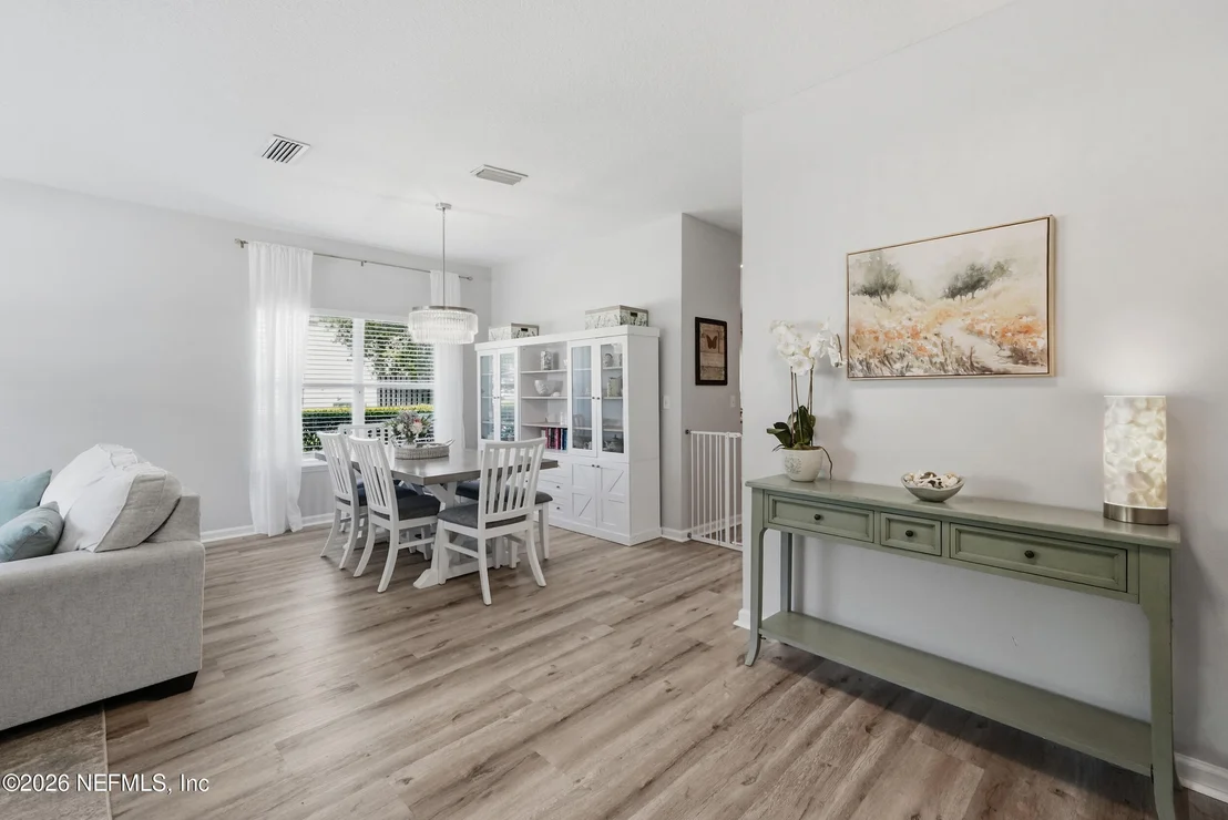 Photo of 1334 IVYHEDGE Avenue