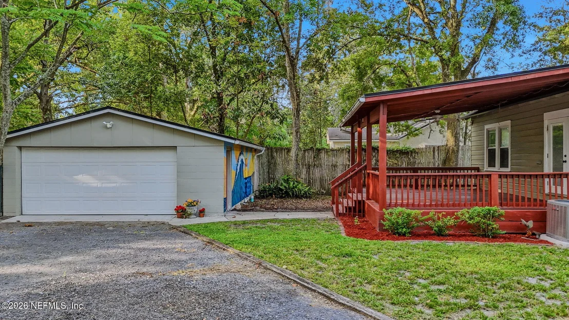 Photo of 1335 MURRAY Drive