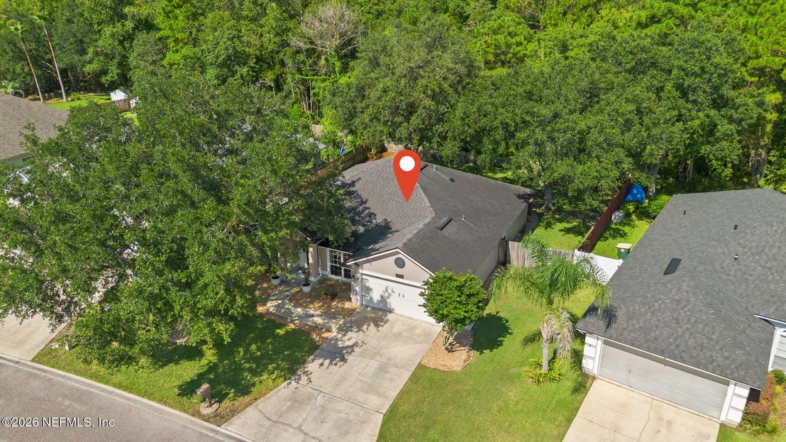 Photo of 2500 CEDAR TRACE Drive W