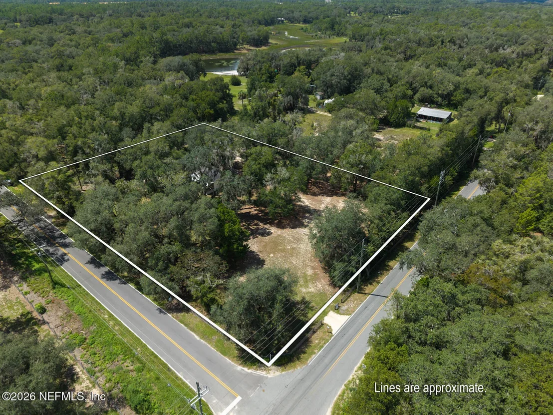 Photo of 101 W STRICKLAND Road