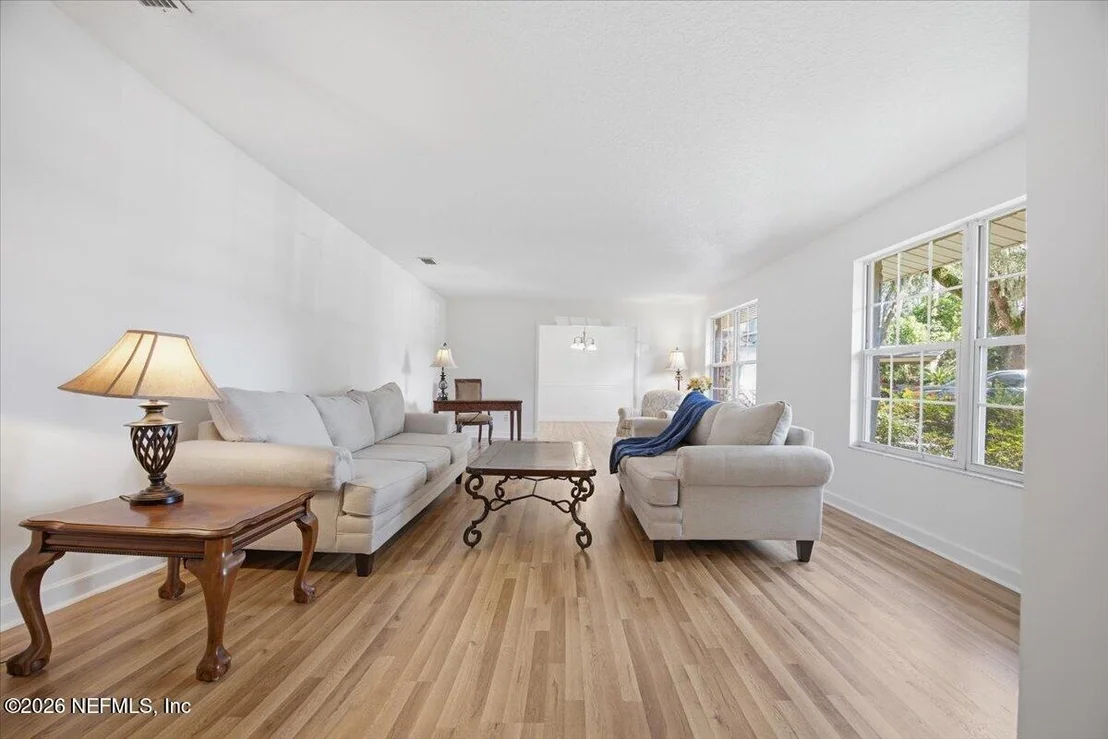 Photo of 6842 ESTRADA Road