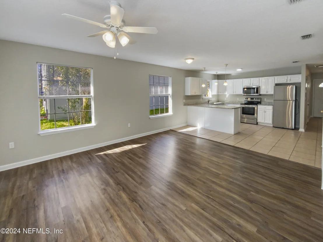 Photo of 6336 DELACY Road