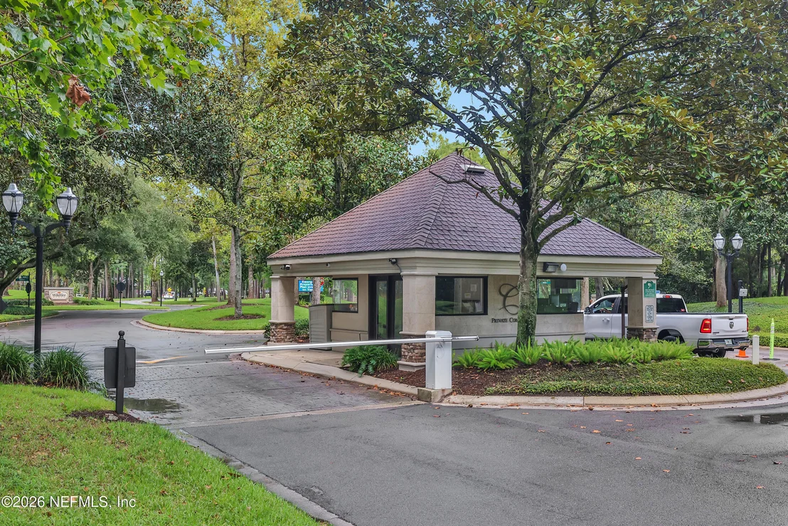 Photo of 4933 BLACKHAWK Drive