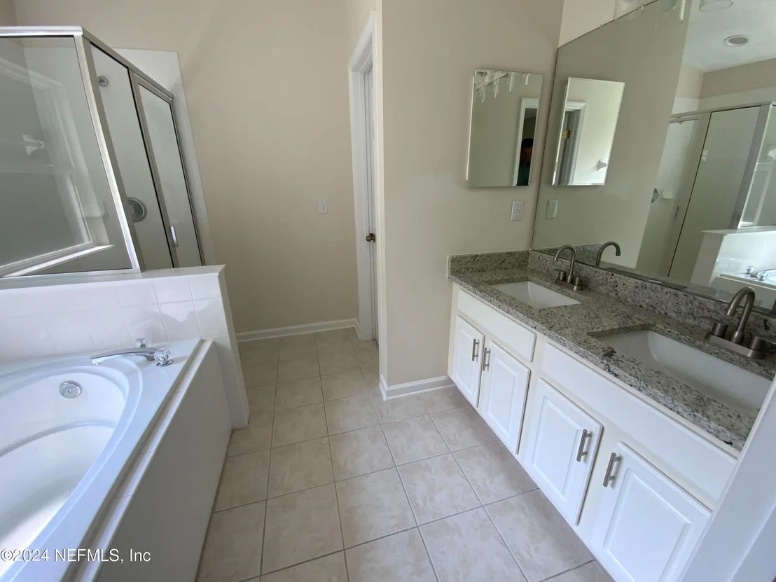 Photo of 968 BECKINGHAM Drive