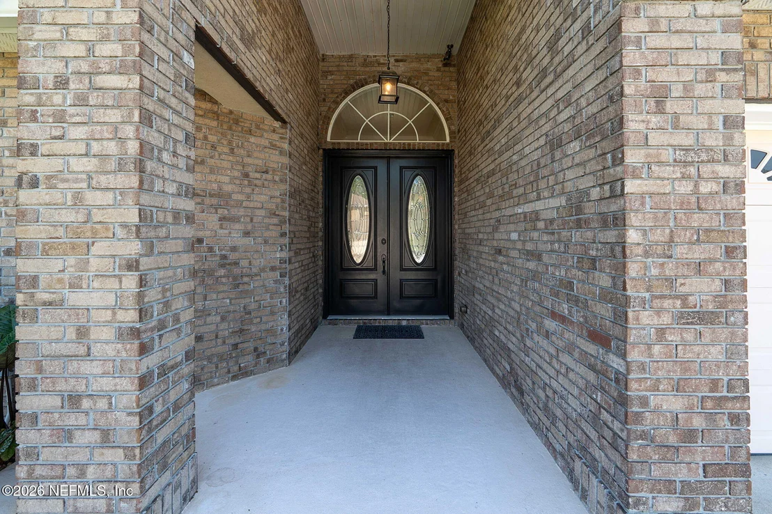 Photo of 2325 LINKS Drive