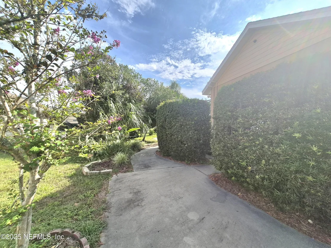 Photo of 193 MOSES CREEK BLVD Boulevard