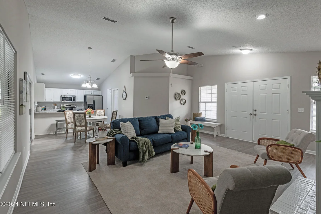 Photo of 572 JAMES WILSON Circle
