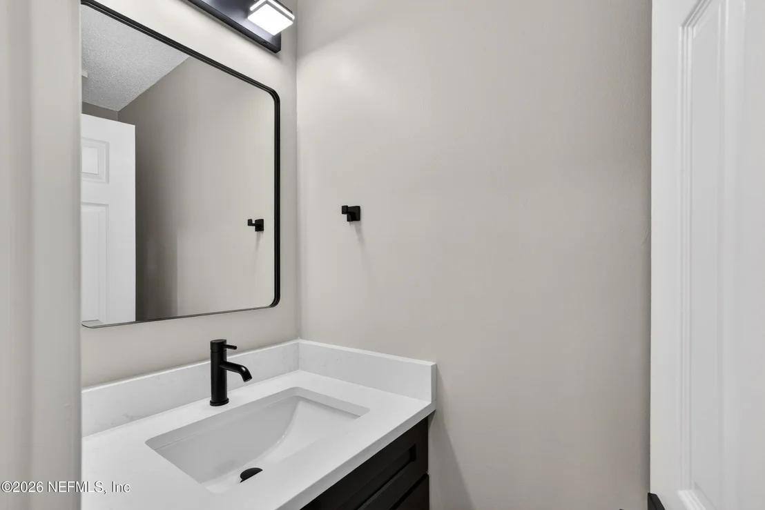 Photo of 655 FINGAL Drive