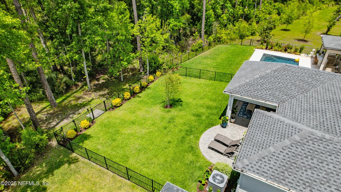 Photo of 9918 FILAMENT Boulevard