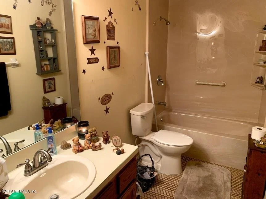 Photo of 7869 JEFF Drive