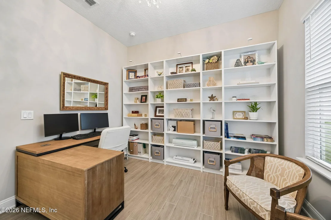 Photo of 311 RUM RUNNER Way