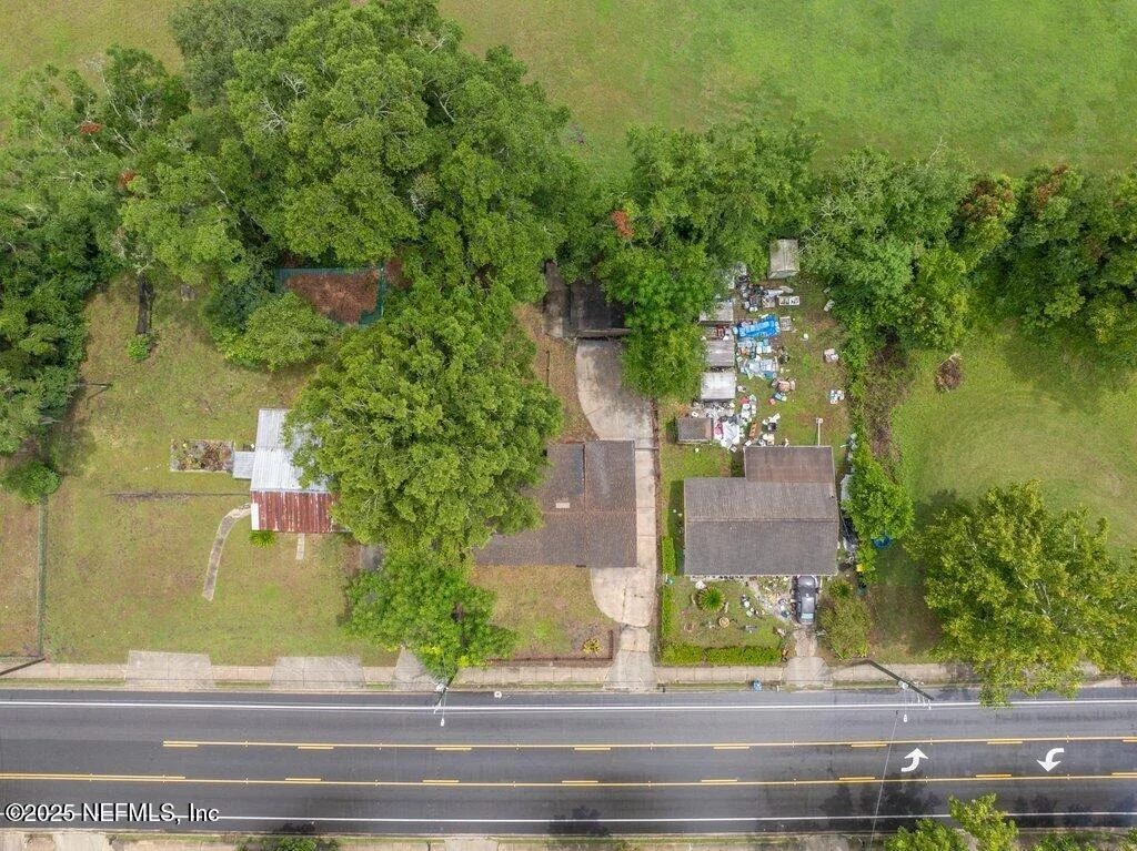 Photo of 2864 LEONID Road