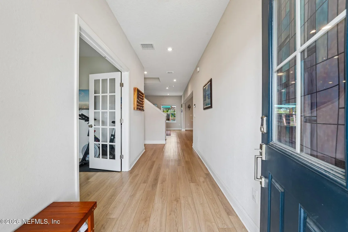 Photo of 13192 DUNWICK Road