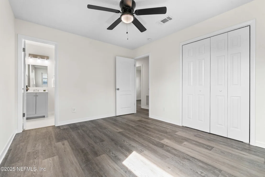 Photo of 5676 FLAGSTAFF Road