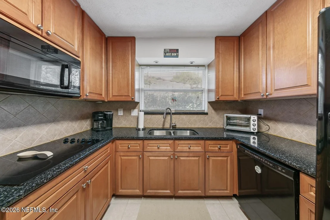 Photo of 4432 HARTMAN Road