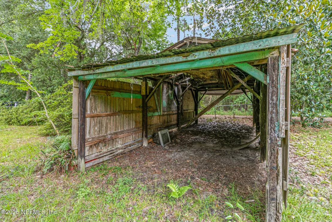 Photo of 44125 JARRETT Road