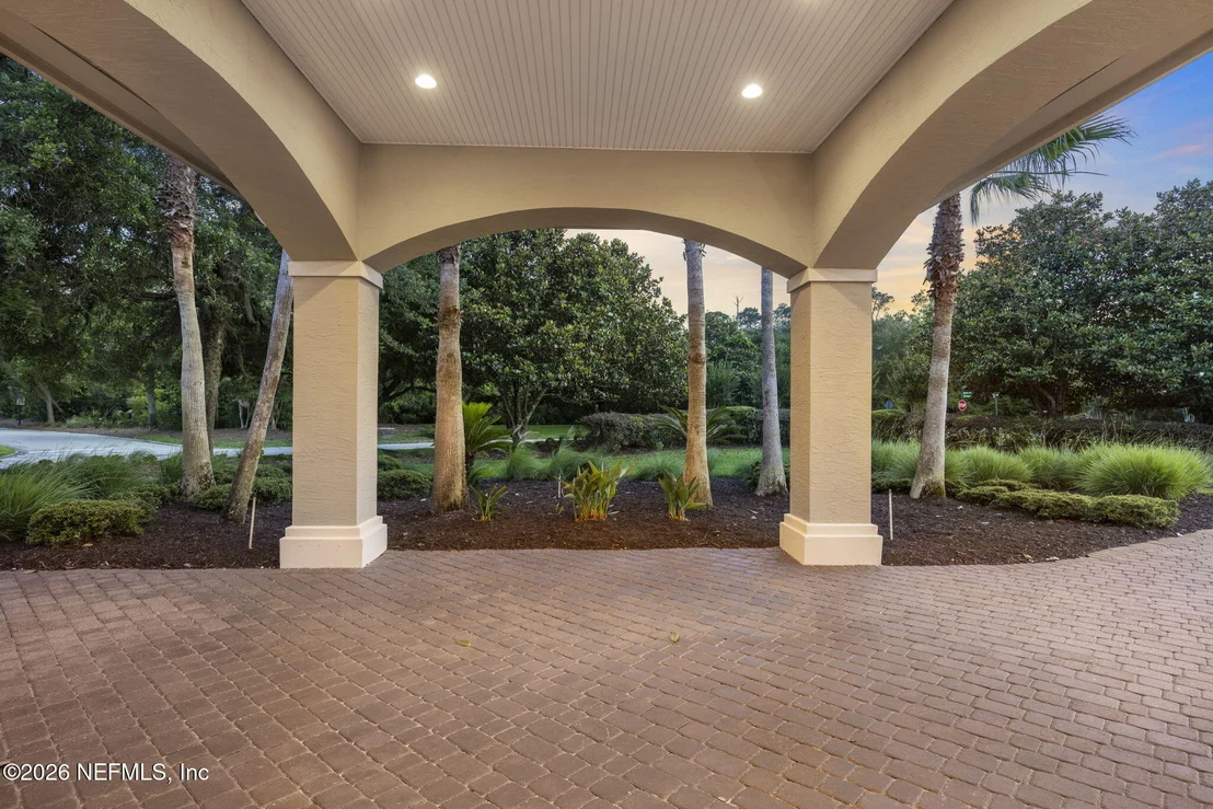 Photo of 101 HICKORY HILL Drive