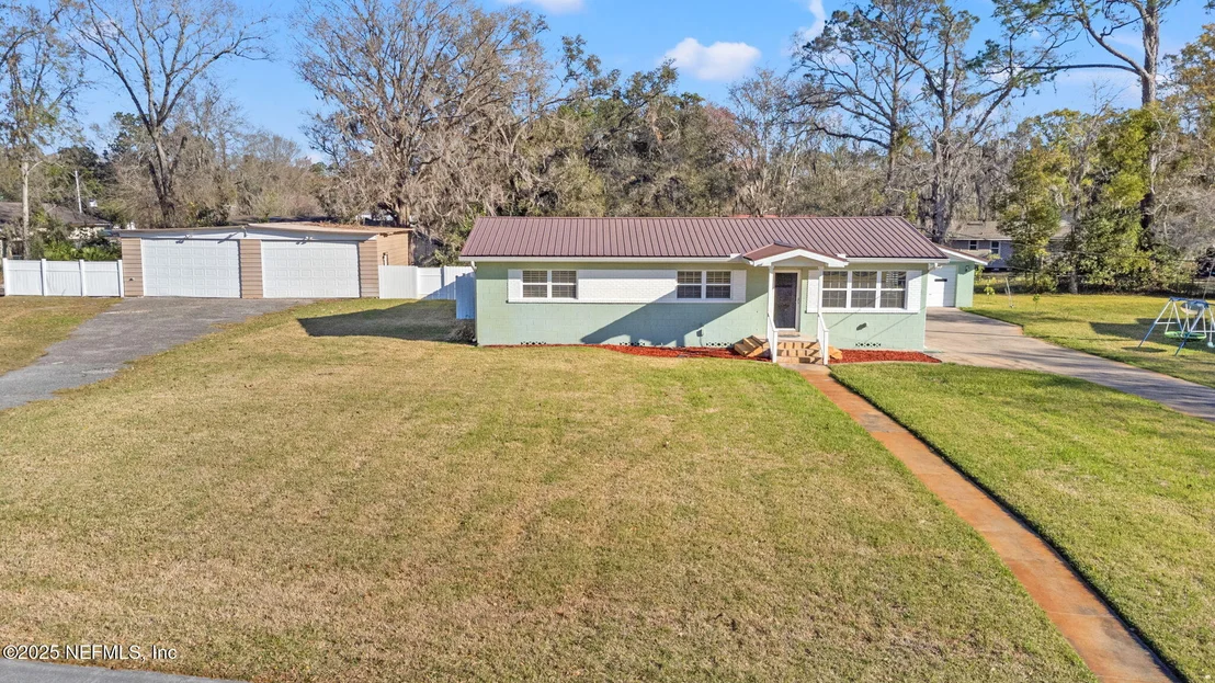 Photo of 8871 MANSON Circle