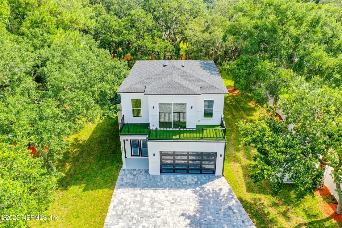 Photo of 5765 HECKSCHER Drive