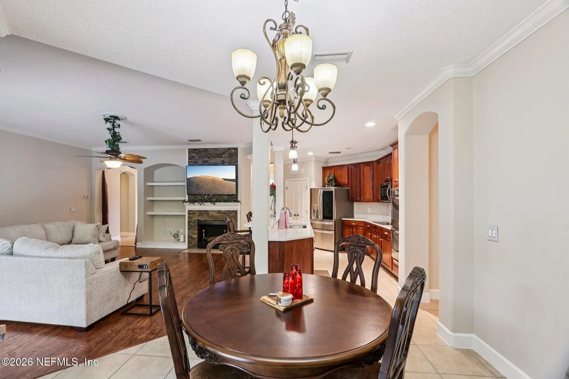 Photo of 1831 CROSS GREEN Way