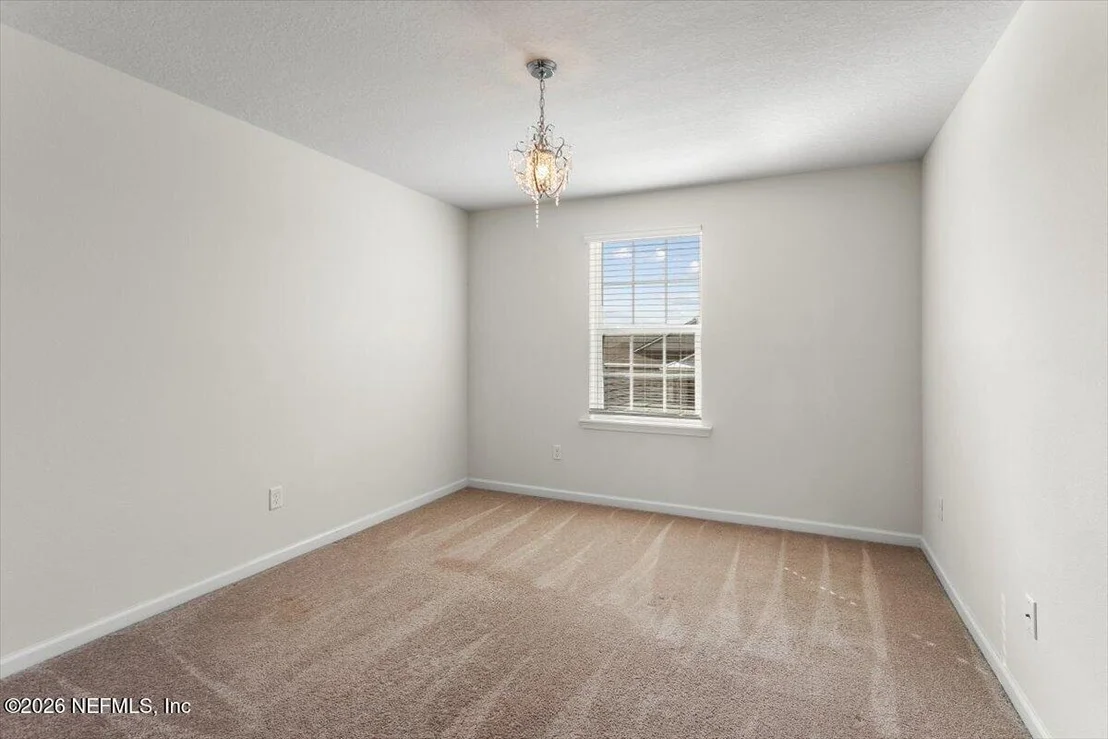 Photo of 171 EVENSHADE Way