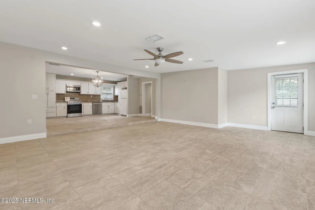 Photo of 2814 PEACH Drive