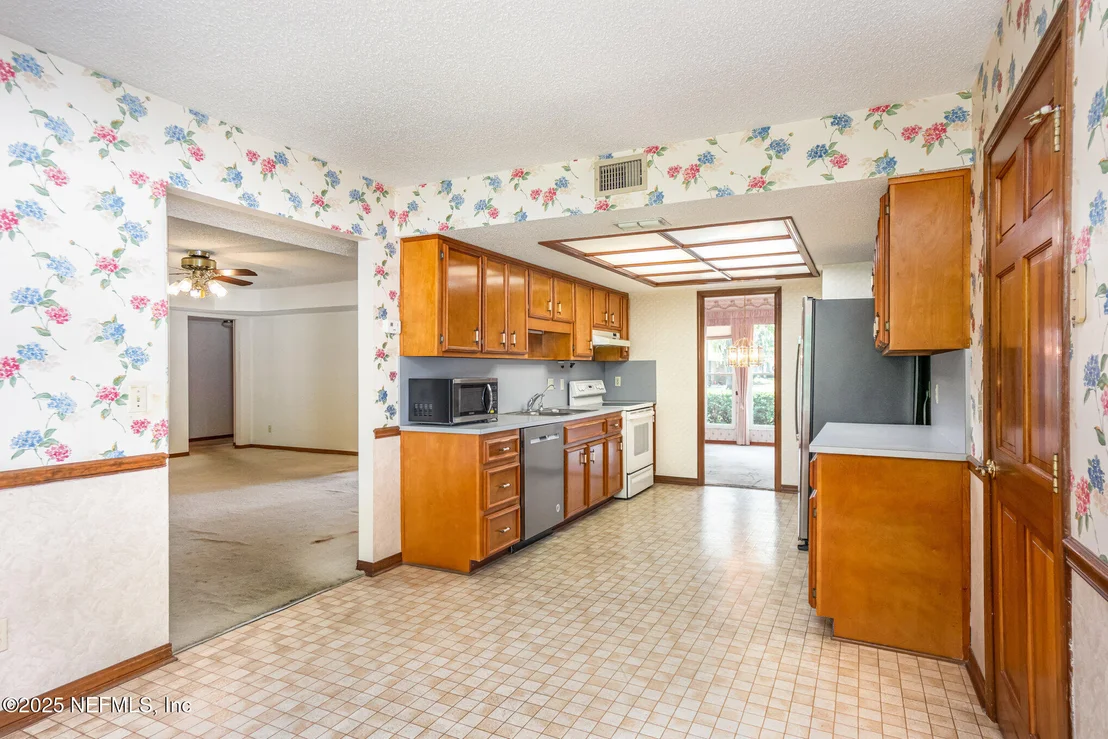 Photo of 2549 STONEBRIDGE Drive