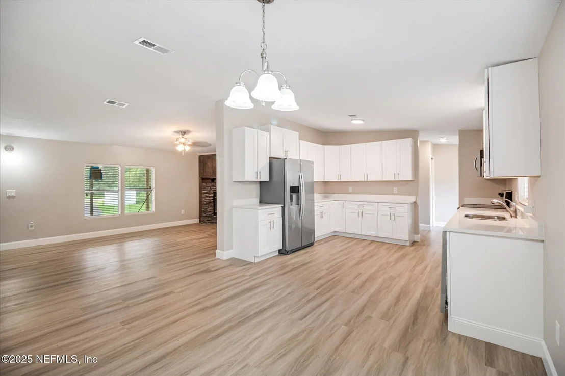 Photo of 5000 PALM Avenue