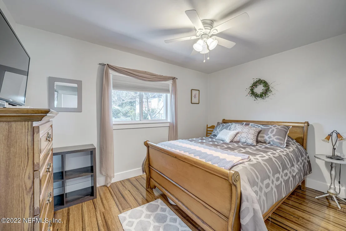 Photo of 2318 SHORE Drive