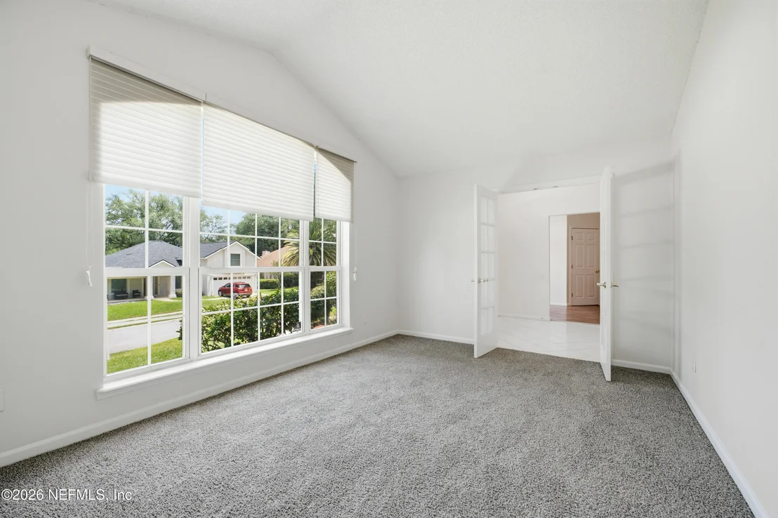 Photo of 6112 WINDING BRIDGE Drive