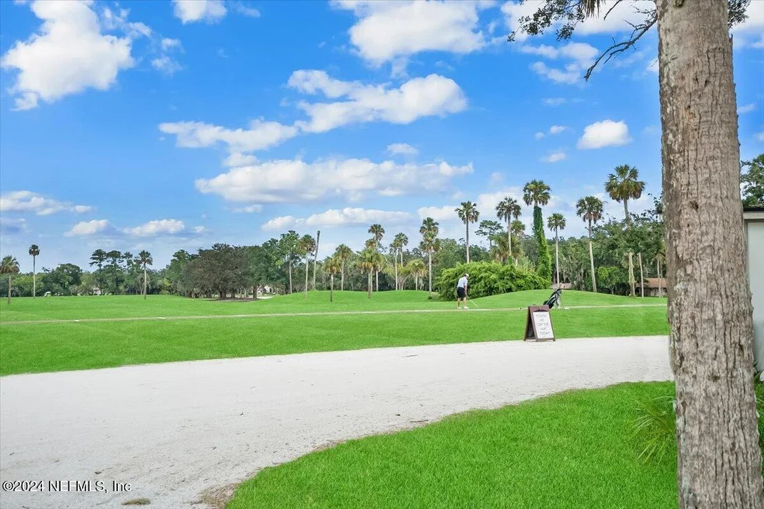 Photo of 113 PUTTER'S Way
