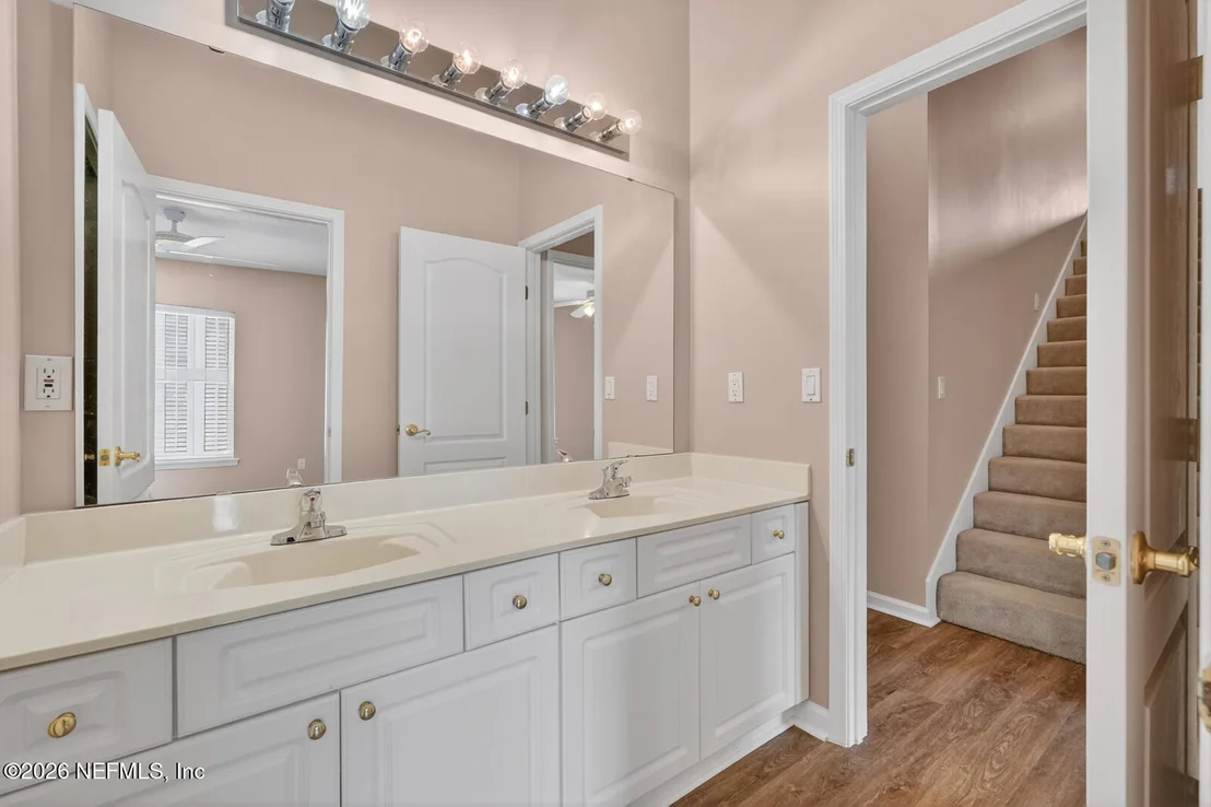 Photo of 1104 HIDEAWAY Drive N