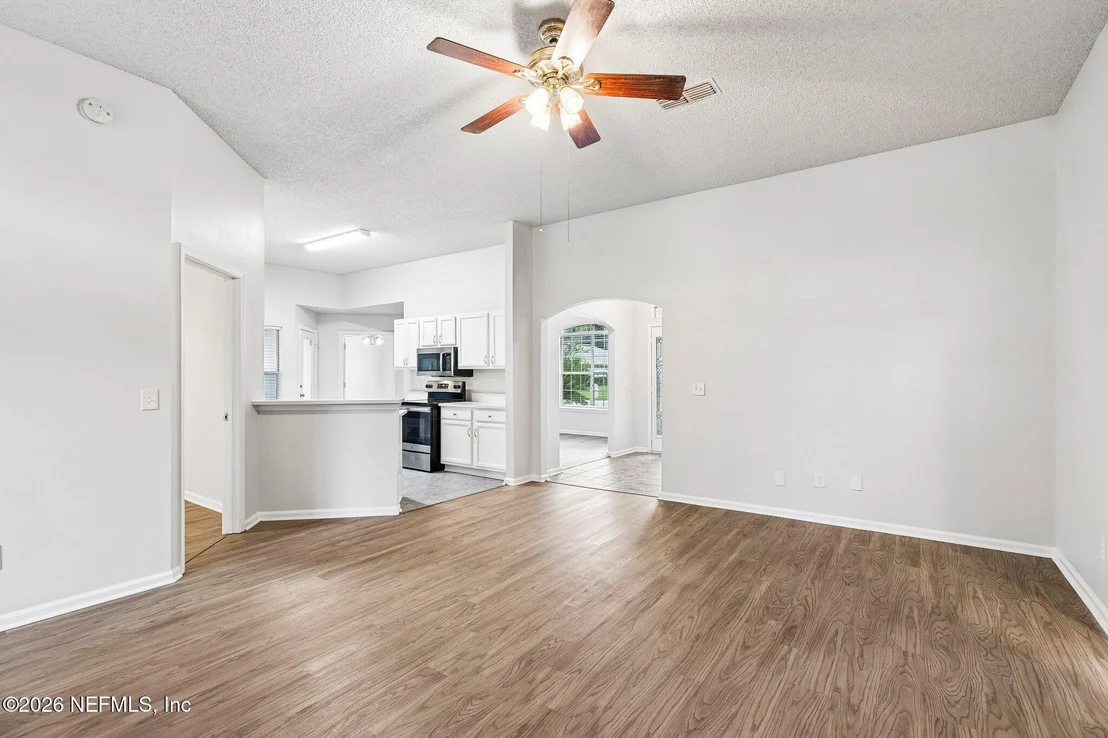 Photo of 451 SUMMIT Drive