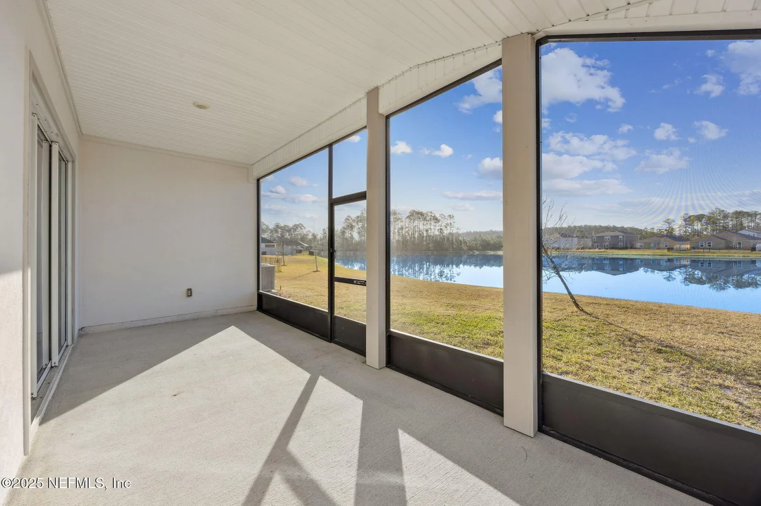 Photo of 70414 WINDING RIVER Drive
