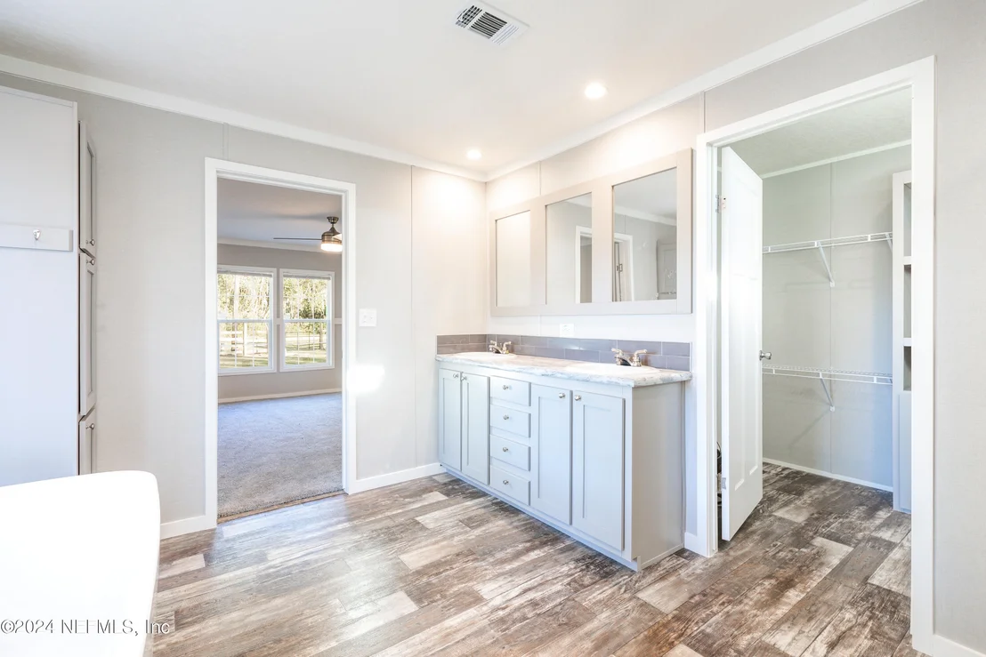 Photo of 165 WALKER Drive