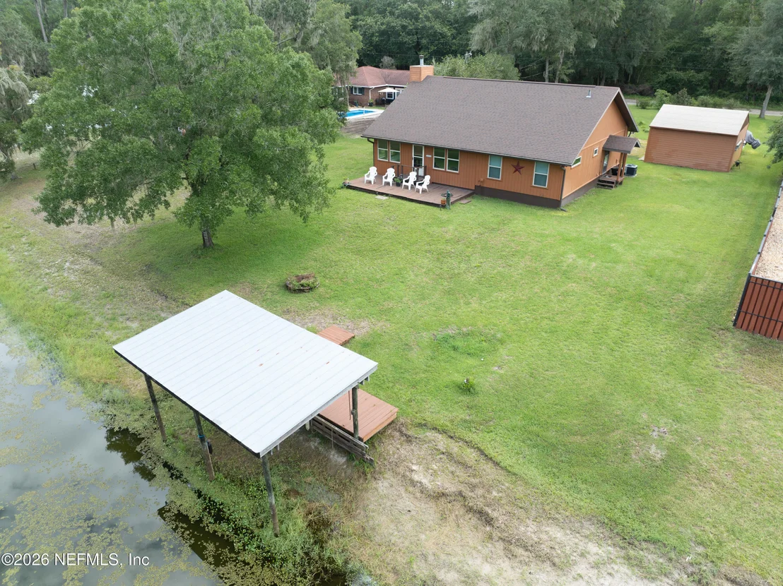 Photo of 5930 ISLAND Road