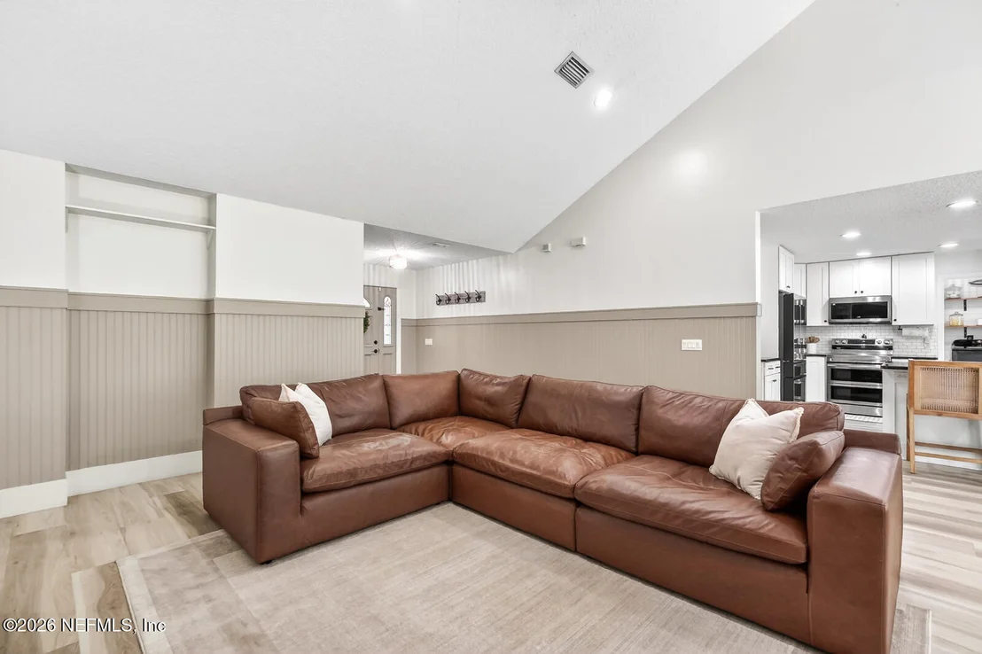 Photo of 105 MARIES Way