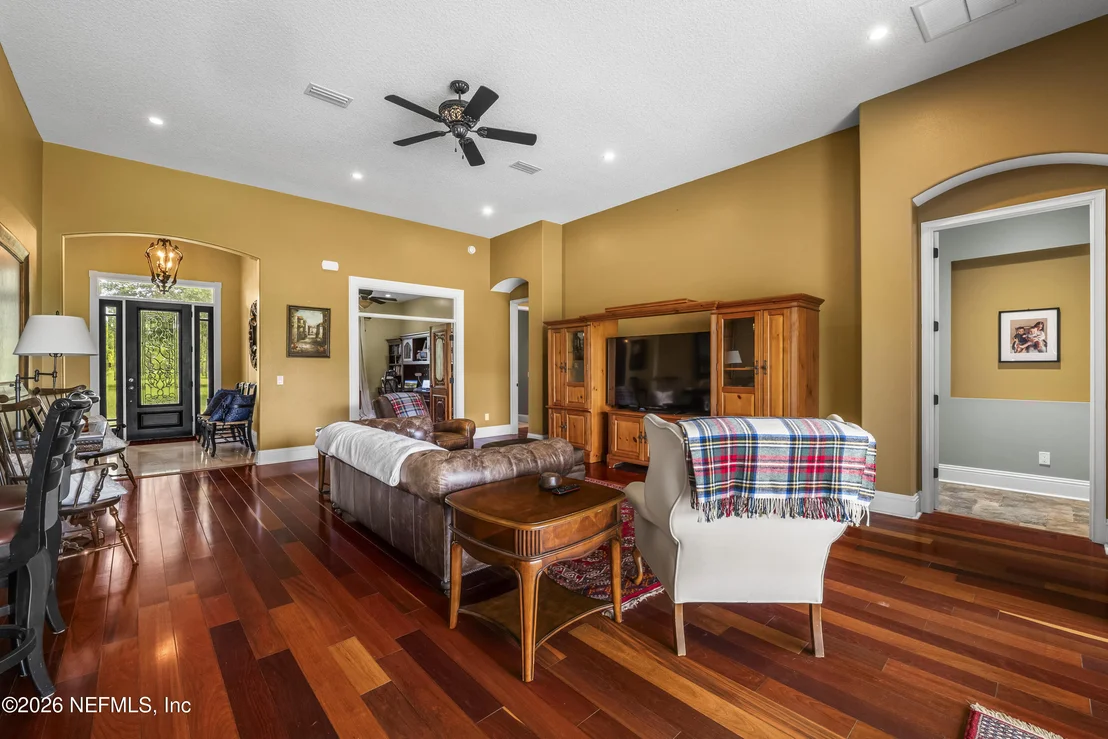 Photo of 27247 HALLMAN Road
