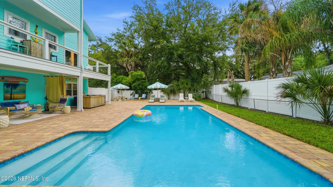 Photo of 6661 RAMOTH Drive