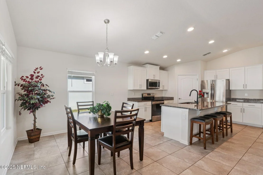 Photo of 4100 SPRING CREEK Lane